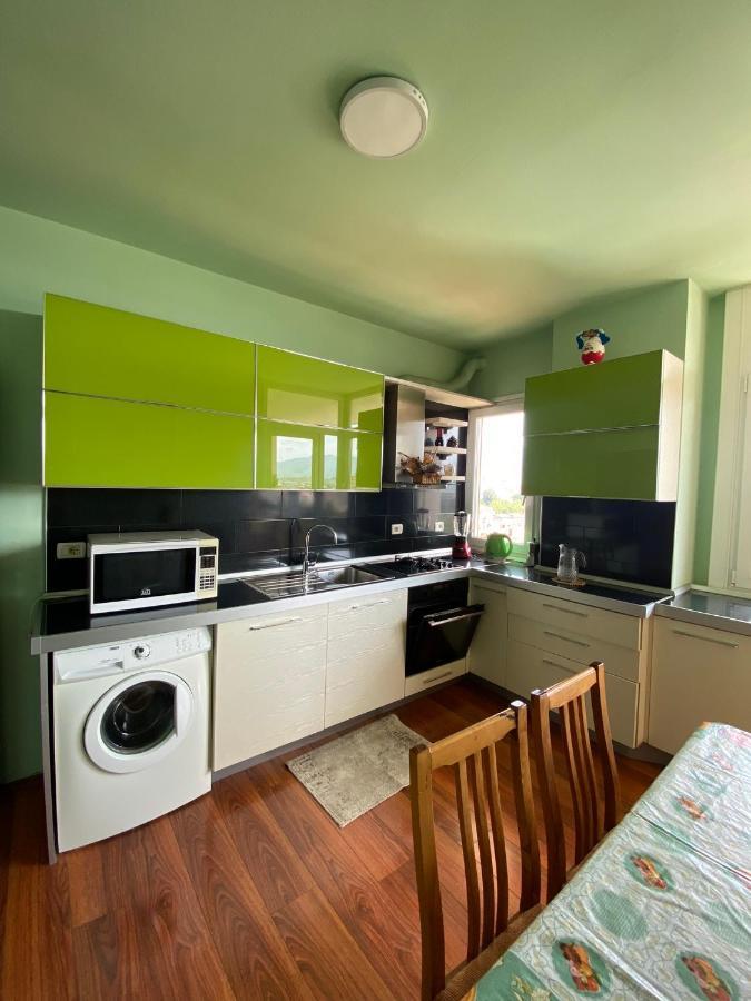 Stay The Night Shkodra Apartment City Centre Екстер'єр фото