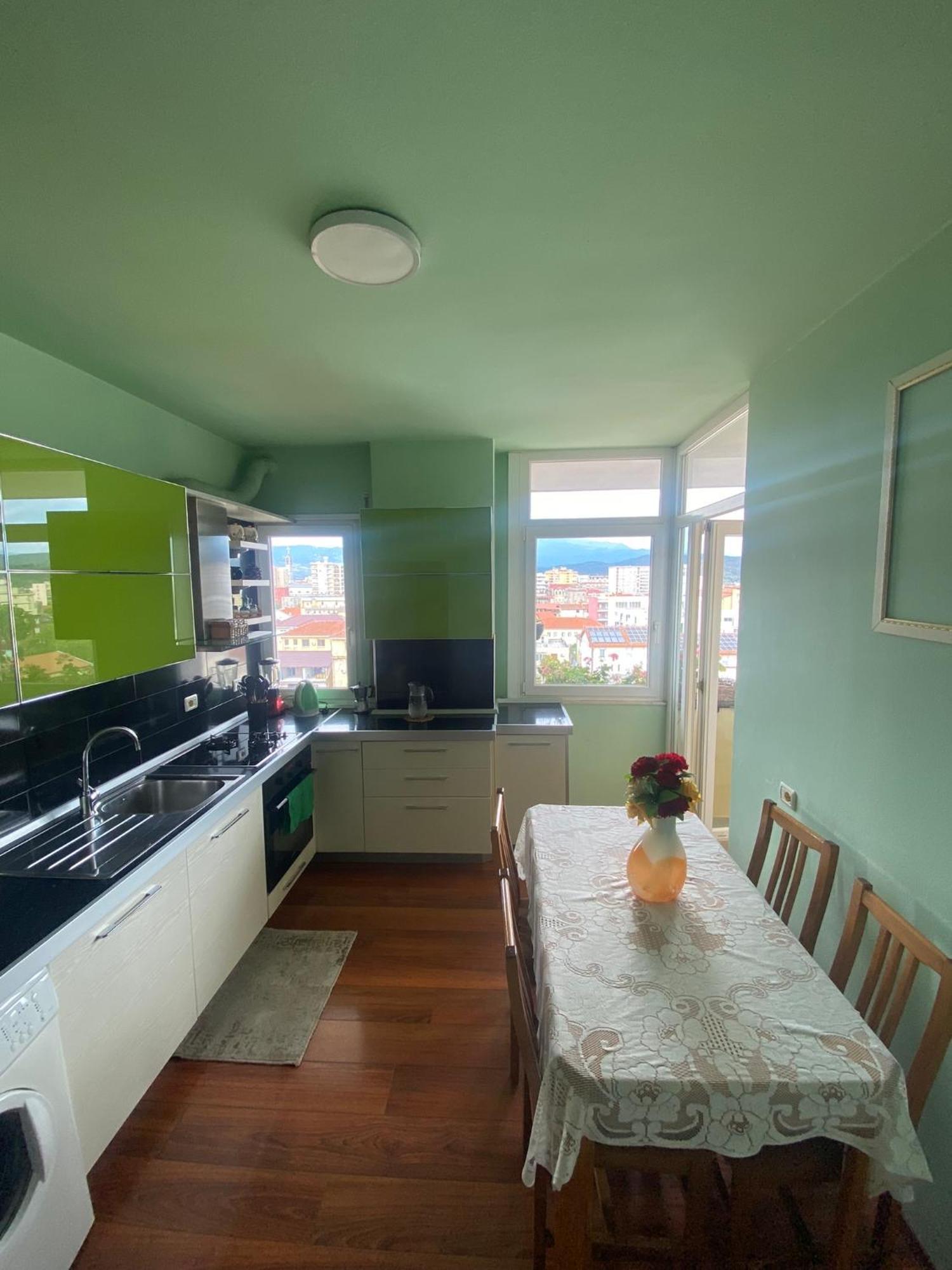 Stay The Night Shkodra Apartment City Centre Екстер'єр фото